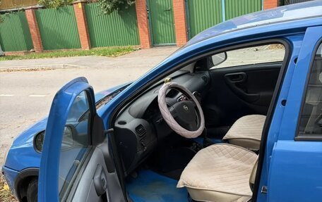 Opel Corsa C рестайлинг, 2004 год, 100 000 рублей, 4 фотография