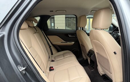 Jaguar F-Pace, 2017 год, 2 349 000 рублей, 9 фотография