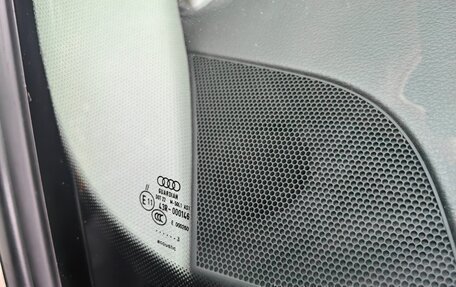 Audi A8, 2013 год, 3 000 000 рублей, 29 фотография
