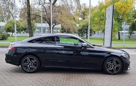 Mercedes-Benz C-Класс, 2019 год, 3 500 000 рублей, 6 фотография