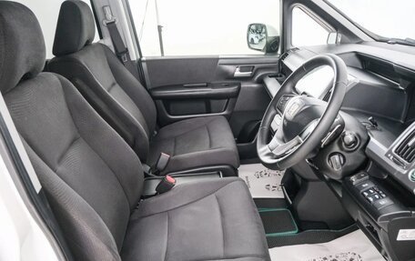 Honda Stepwgn IV, 2013 год, 1 499 000 рублей, 8 фотография