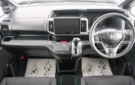 Honda Stepwgn IV, 2013 год, 1 499 000 рублей, 11 фотография
