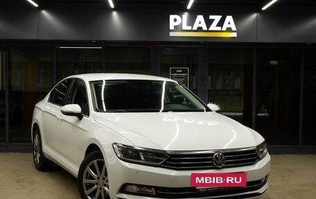Volkswagen Passat B8 рестайлинг, 2016 год, 1 550 000 рублей, 2 фотография