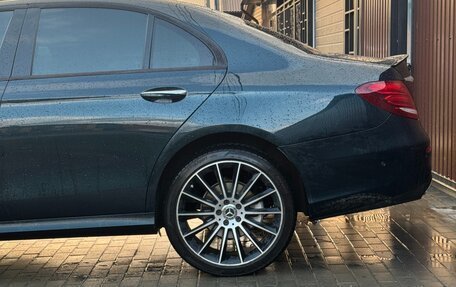 Mercedes-Benz E-Класс, 2017 год, 2 450 000 рублей, 6 фотография