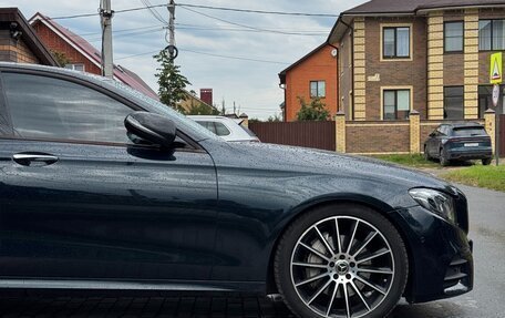 Mercedes-Benz E-Класс, 2017 год, 2 450 000 рублей, 11 фотография