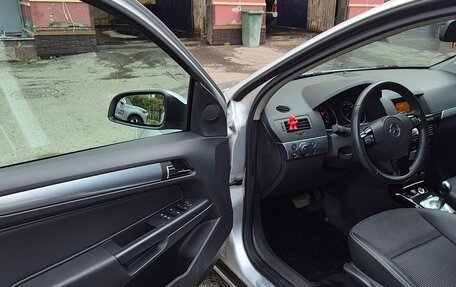 Opel Astra H, 2007 год, 770 000 рублей, 11 фотография