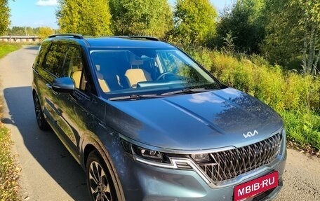 KIA Carnival, 2023 год, 5 300 000 рублей, 1 фотография