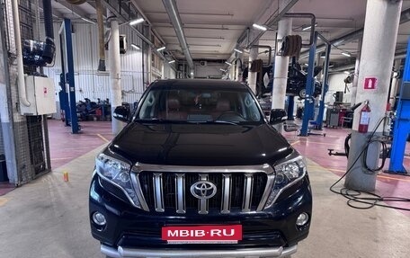 Toyota Land Cruiser Prado 150 рестайлинг 2, 2014 год, 4 200 000 рублей, 2 фотография