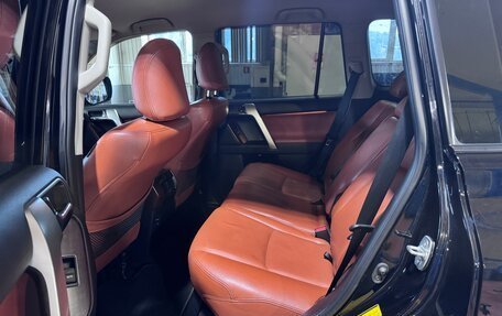 Toyota Land Cruiser Prado 150 рестайлинг 2, 2014 год, 4 200 000 рублей, 11 фотография