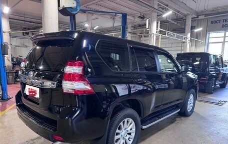 Toyota Land Cruiser Prado 150 рестайлинг 2, 2014 год, 4 200 000 рублей, 6 фотография