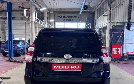 Toyota Land Cruiser Prado 150 рестайлинг 2, 2014 год, 4 200 000 рублей, 5 фотография