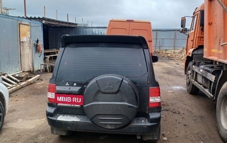 Mitsubishi Pajero iO, 2003 год, 550 000 рублей, 2 фотография