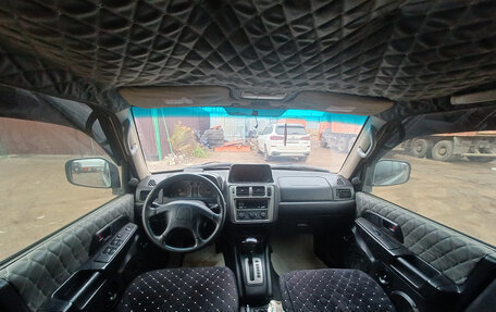 Mitsubishi Pajero iO, 2003 год, 550 000 рублей, 8 фотография