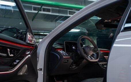 Mercedes-Benz S-Класс AMG, 2024 год, 28 500 000 рублей, 19 фотография
