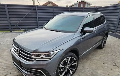 Volkswagen Tiguan II, 2022 год, 3 890 000 рублей, 1 фотография