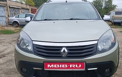 Renault Sandero I, 2013 год, 740 000 рублей, 1 фотография