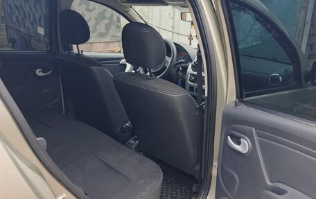 Renault Sandero I, 2013 год, 740 000 рублей, 11 фотография