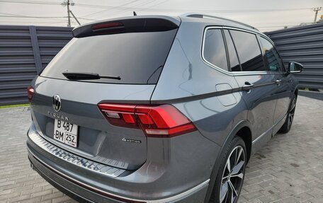 Volkswagen Tiguan II, 2022 год, 3 890 000 рублей, 5 фотография