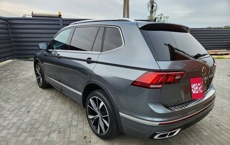 Volkswagen Tiguan II, 2022 год, 3 890 000 рублей, 6 фотография