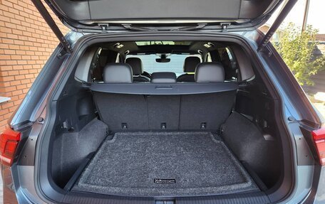Volkswagen Tiguan II, 2022 год, 3 890 000 рублей, 17 фотография