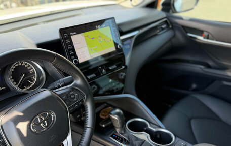 Toyota Camry, 2021 год, 4 250 000 рублей, 4 фотография