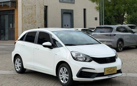 Honda Fit, 2022 год, 1 770 000 рублей, 3 фотография