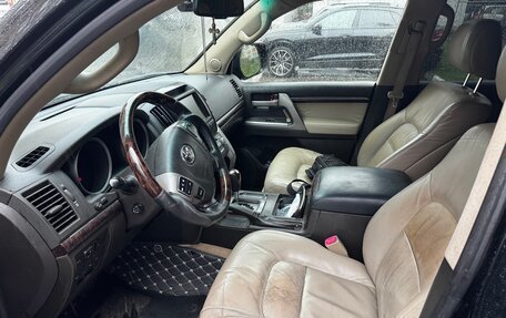 Toyota Land Cruiser 200, 2010 год, 2 950 000 рублей, 10 фотография