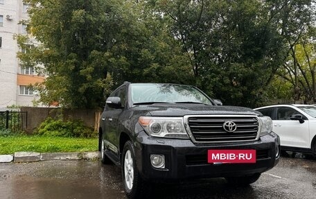 Toyota Land Cruiser 200, 2010 год, 2 950 000 рублей, 2 фотография