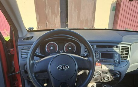 KIA Rio II, 2010 год, 533 000 рублей, 17 фотография