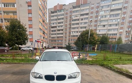 BMW 1 серия, 2010 год, 680 000 рублей, 2 фотография