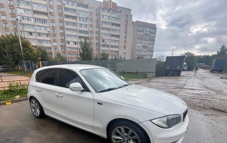 BMW 1 серия, 2010 год, 680 000 рублей, 3 фотография