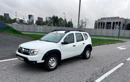 Renault Duster I рестайлинг, 2017 год, 999 999 рублей, 3 фотография