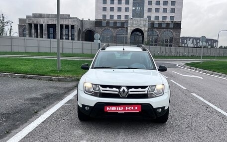 Renault Duster I рестайлинг, 2017 год, 999 999 рублей, 4 фотография