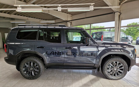 Toyota Land Cruiser Prado, 2025 год, 9 400 000 рублей, 4 фотография