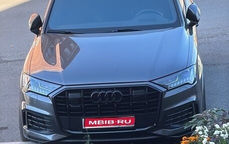 Audi Q7, 2021 год, 5 700 000 рублей, 1 фотография