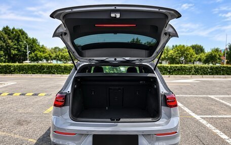 Volkswagen Golf VIII, 2023 год, 1 800 002 рублей, 6 фотография