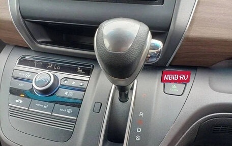 Honda Freed II, 2022 год, 1 390 001 рублей, 4 фотография