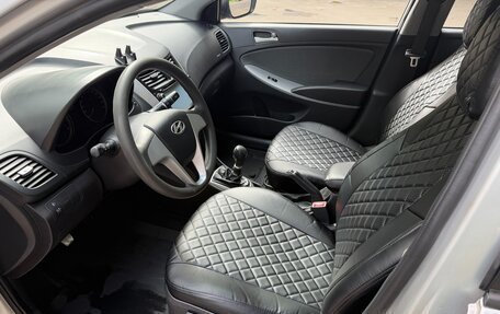 Hyundai Solaris II рестайлинг, 2014 год, 600 000 рублей, 4 фотография