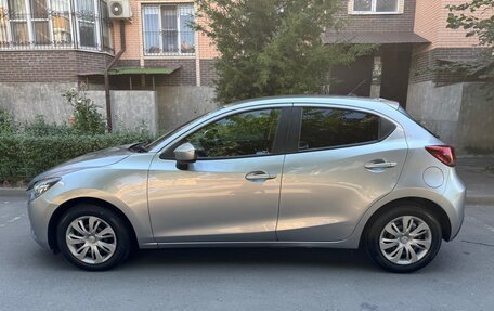 Mazda Demio IV, 2014 год, 910 000 рублей, 6 фотография