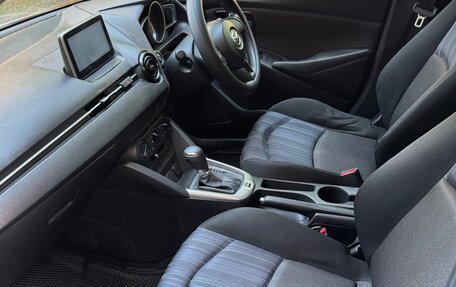 Mazda Demio IV, 2014 год, 910 000 рублей, 7 фотография