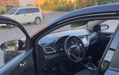 Hyundai Solaris II рестайлинг, 2018 год, 1 190 000 рублей, 7 фотография