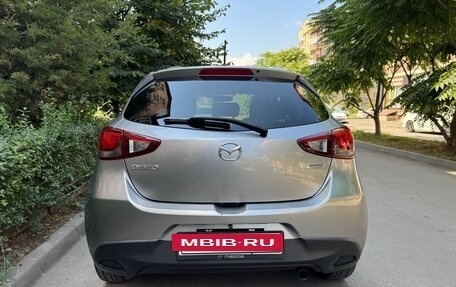 Mazda Demio IV, 2014 год, 910 000 рублей, 8 фотография