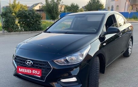 Hyundai Solaris II рестайлинг, 2018 год, 1 190 000 рублей, 3 фотография
