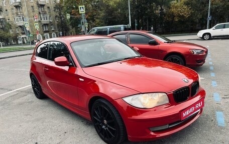 BMW 1 серия, 2011 год, 1 050 000 рублей, 1 фотография
