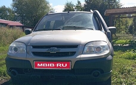 Chevrolet Niva I рестайлинг, 2015 год, 515 000 рублей, 1 фотография