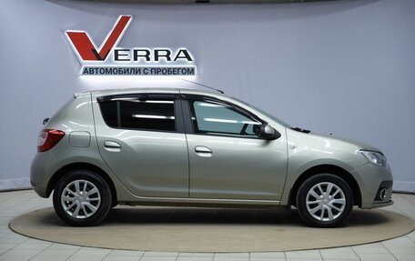 Renault Sandero II рестайлинг, 2019 год, 850 000 рублей, 3 фотография