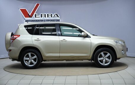 Toyota RAV4, 2011 год, 1 220 000 рублей, 4 фотография