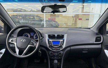 Hyundai Solaris II рестайлинг, 2012 год, 680 000 рублей, 7 фотография
