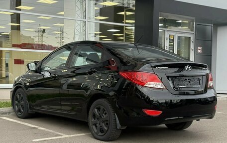 Hyundai Solaris II рестайлинг, 2012 год, 680 000 рублей, 4 фотография