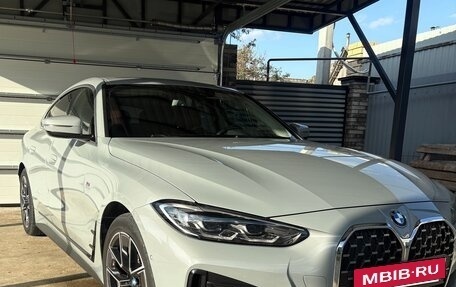 BMW 4 серия, 2022 год, 5 400 000 рублей, 3 фотография